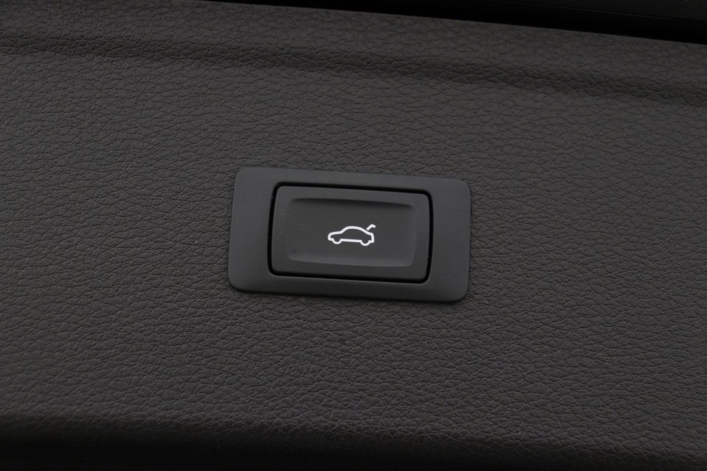 Audi Q5 2.0 TDI Quattro Design Pro Line Plus | Stoelverwarming | Cruise Control | Virtual Cockpit | MMI Navigatie Plus | Elektrische Stoelen | Keyless Entry