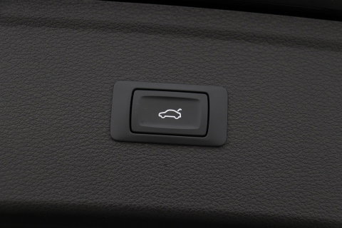 Audi Q5 2.0 TDI Quattro Design Pro Line Plus | Stoelverwarming | Cruise Control | Virtual Cockpit | MMI Navigatie Plus | Elektrische Stoelen | Keyless Entry