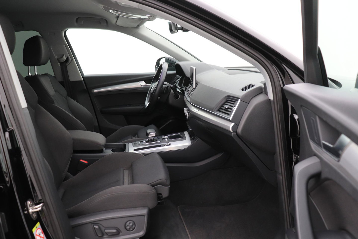 Audi Q5 2.0 TDI Quattro Design Pro Line Plus | Stoelverwarming | Cruise Control | Virtual Cockpit | MMI Navigatie Plus | Elektrische Stoelen | Keyless Entry