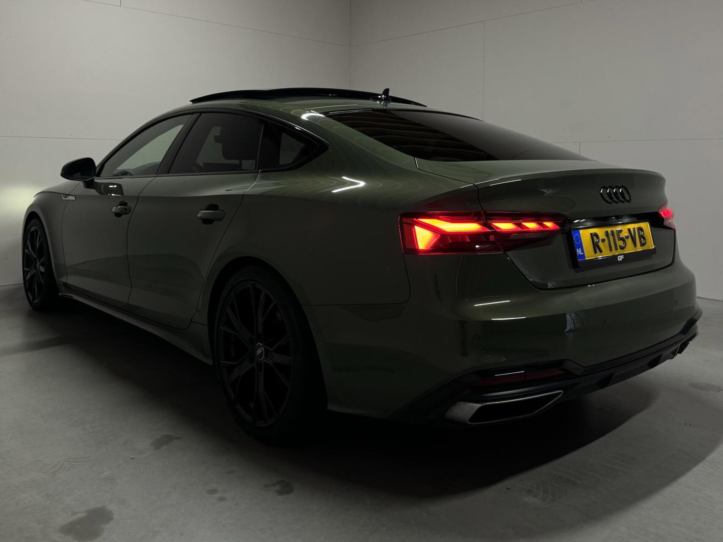 Audi A5 Sportback Black Edition S-Line Pano B&O Sfeer Camera