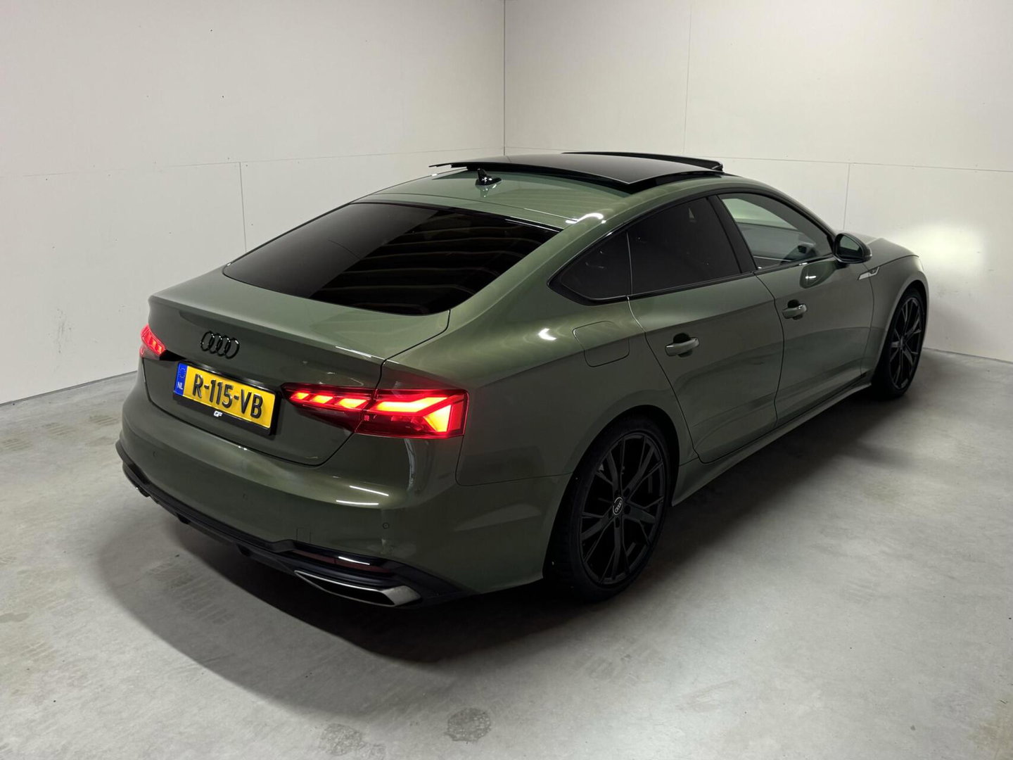 Audi A5 Sportback Black Edition S-Line Pano B&O Sfeer Camera