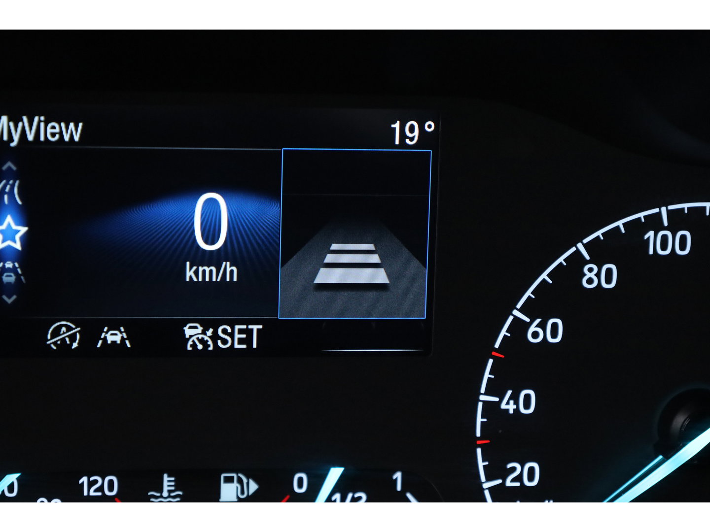 Ford Transit Connect 1.5 EcoBlue L2 Limited | Automaat | Navi | Camera | Apple Carplay | Stoelverw. | Adapt.Cruise