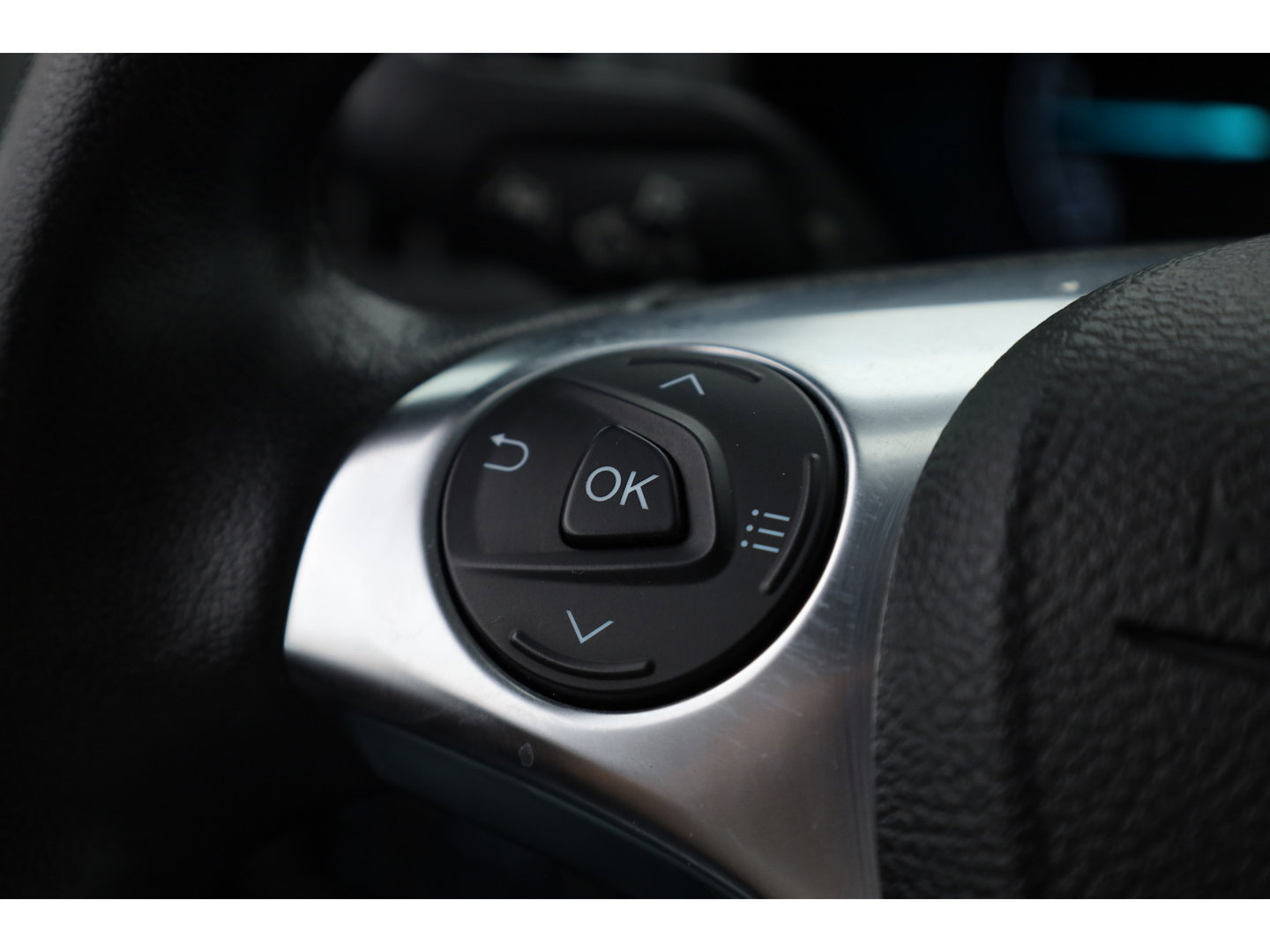 Ford Transit Connect 1.5 EcoBlue L2 Limited | Automaat | Navi | Camera | Apple Carplay | Stoelverw. | Adapt.Cruise