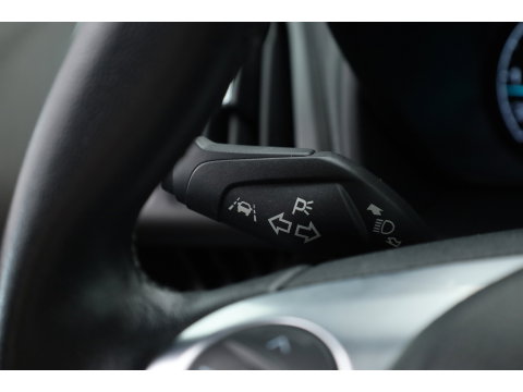 Ford Transit Connect 1.5 EcoBlue L2 Limited | Automaat | Navi | Camera | Apple Carplay | Stoelverw. | Adapt.Cruise