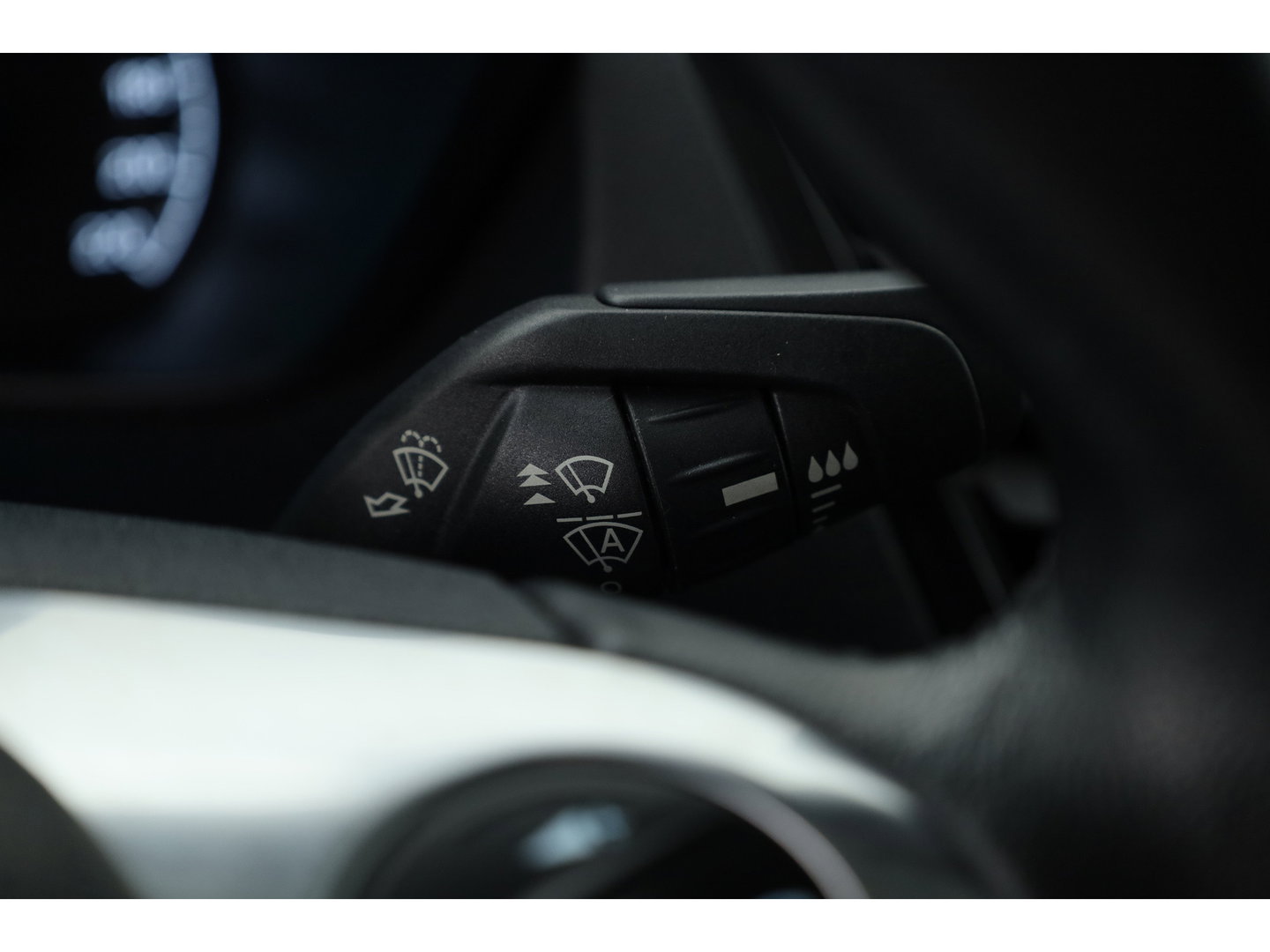 Ford Transit Connect 1.5 EcoBlue L2 Limited | Automaat | Navi | Camera | Apple Carplay | Stoelverw. | Adapt.Cruise