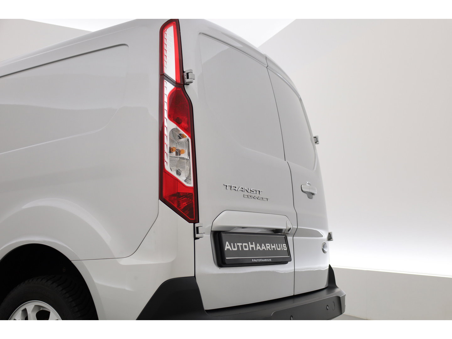 Ford Transit Connect 1.5 EcoBlue L2 Limited | Automaat | Navi | Camera | Apple Carplay | Stoelverw. | Adapt.Cruise