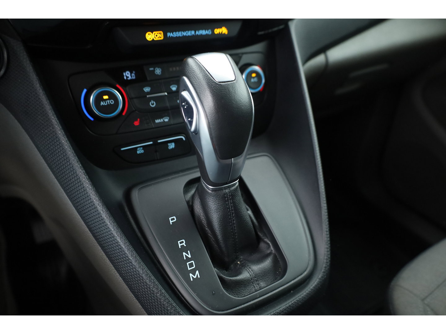 Ford Transit Connect 1.5 EcoBlue L2 Limited | Automaat | Navi | Camera | Apple Carplay | Stoelverw. | Adapt.Cruise