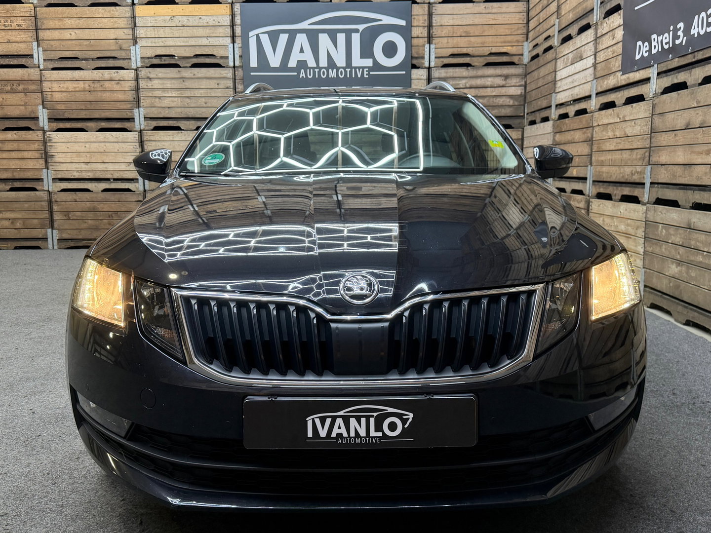 Škoda Octavia Combi 1.6 TDI Greentech Style Business Navi Clima Trekhaak Camera 17"LM