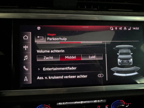 Audi RSQ3 Sportback 2.5 TFSI RS Pano|B&O|Trekhaak|360|Memory|Sfeer