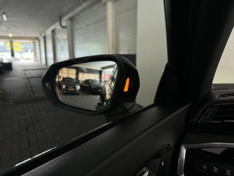 Audi RSQ3 Sportback 2.5 TFSI RS Pano|B&O|Trekhaak|360|Memory|Sfeer