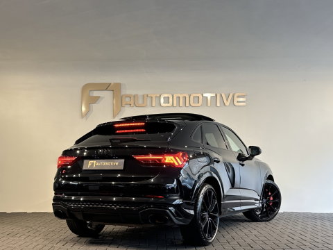 Audi RSQ3 Sportback 2.5 TFSI RS Pano|B&O|Trekhaak|360|Memory|Sfeer