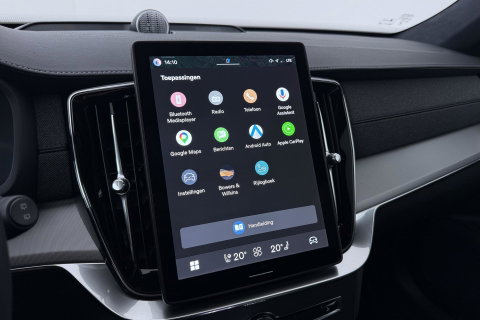 Volvo XC90 T8 Ultra Black Edition | Bowers&Wilkins | Luchtvering | Panoramadak | Trekhaak | 360° Camera | Massage | Stoelventilatie | 21 Inch