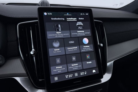 Volvo XC90 T8 Ultra Black Edition | Bowers&Wilkins | Luchtvering | Panoramadak | Trekhaak | 360° Camera | Massage | Stoelventilatie | 21 Inch