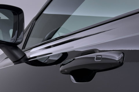 Volvo XC90 T8 Ultra Black Edition | Bowers&Wilkins | Luchtvering | Panoramadak | Trekhaak | 360° Camera | Massage | Stoelventilatie | 21 Inch