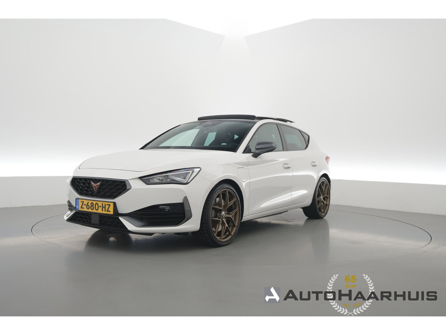 CUPRA Leon 1.4 e-Hybrid VZ Performance | Rijklaar!! | 245 pk | Pano | Dig. Cockpit | Cruise Control | PDC A | Keyless | Stoel- Stuurverw. |