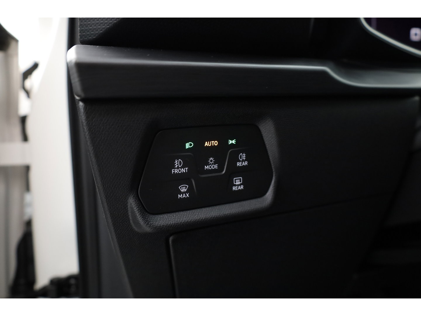 CUPRA Leon 1.4 e-Hybrid VZ Performance | Rijklaar!! | 245 pk | Pano | Dig. Cockpit | Cruise Control | PDC A | Keyless | Stoel- Stuurverw. |