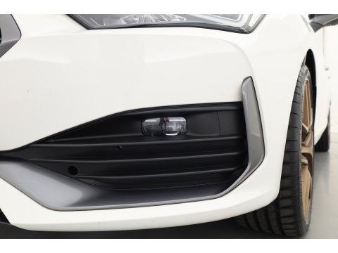 CUPRA Leon 1.4 e-Hybrid VZ Performance | Rijklaar!! | 245 pk | Pano | Dig. Cockpit | Cruise Control | PDC A | Keyless | Stoel- Stuurverw. |