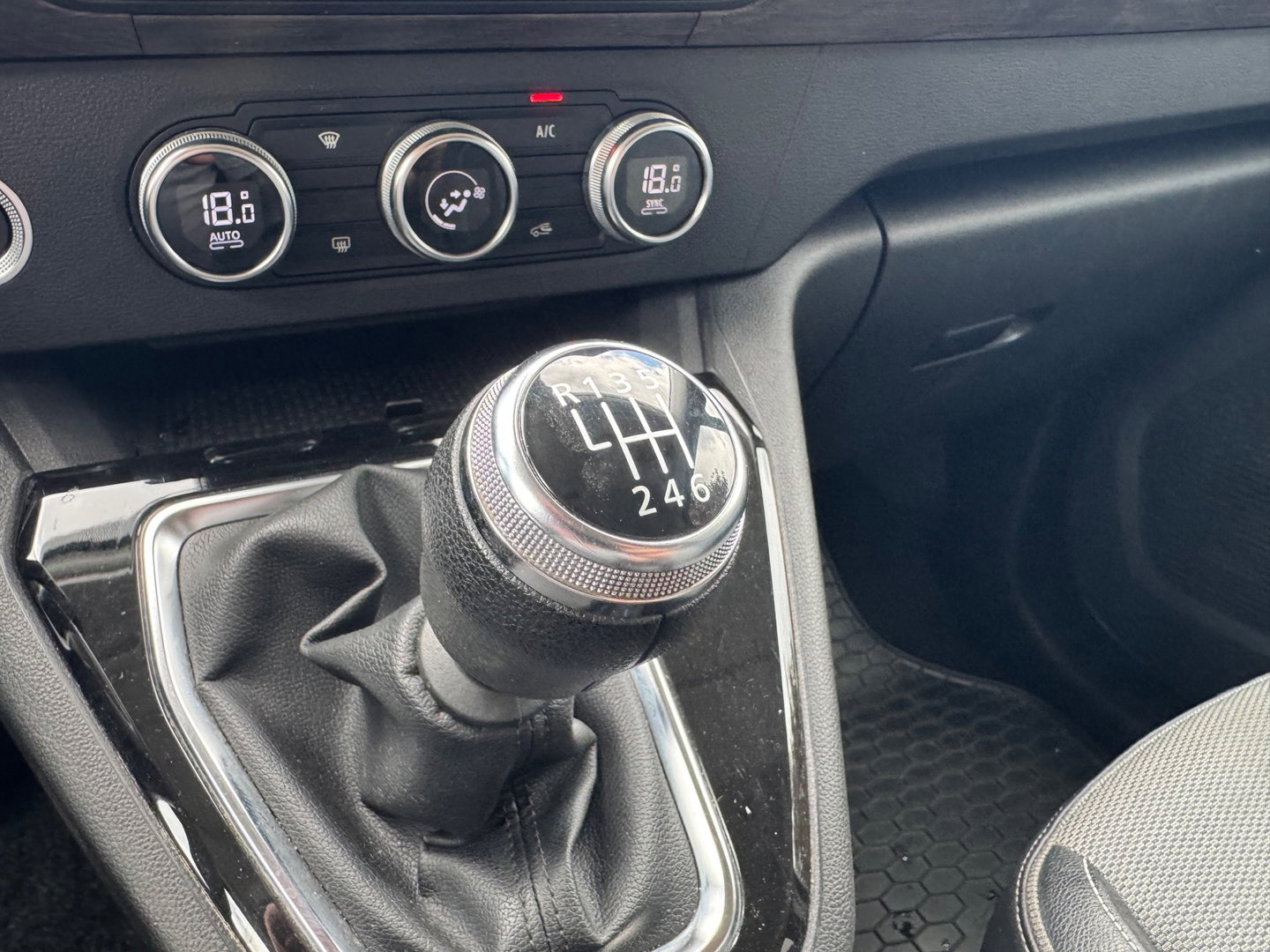 Renault Kangoo Navigatie Camera Led 5 zits Lane assist 2022