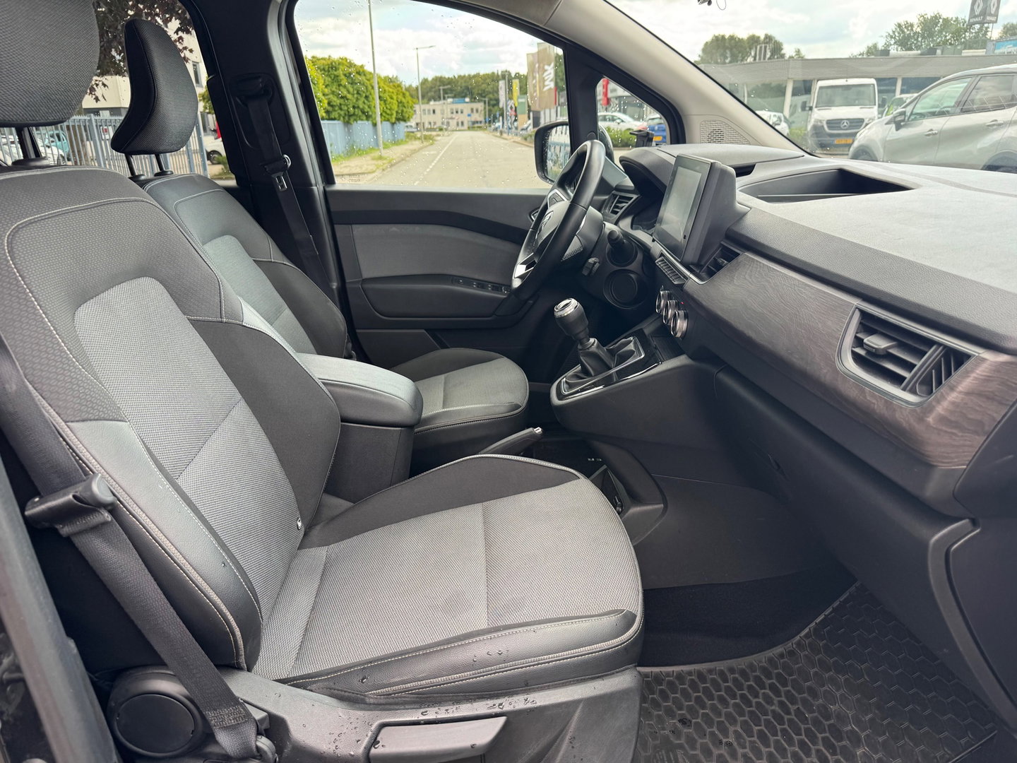 Renault Kangoo Navigatie Camera Led 5 zits Lane assist 2022