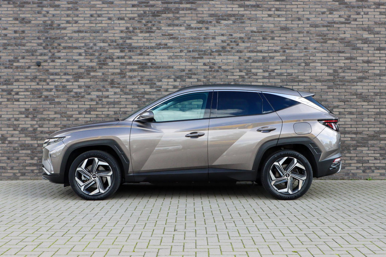 Hyundai Tucson Hybrid