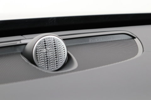 Volvo XC90 T8 Ultra Black Edition | Bowers&Wilkins | Luchtvering | Panoramadak | Trekhaak | 360° Camera | Massage | Stoelventilatie