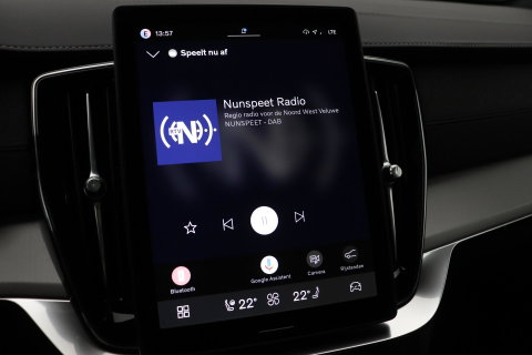 Volvo XC90 T8 Ultra Black Edition | Bowers&Wilkins | Luchtvering | Panoramadak | Trekhaak | 360° Camera | Massage | Stoelventilatie