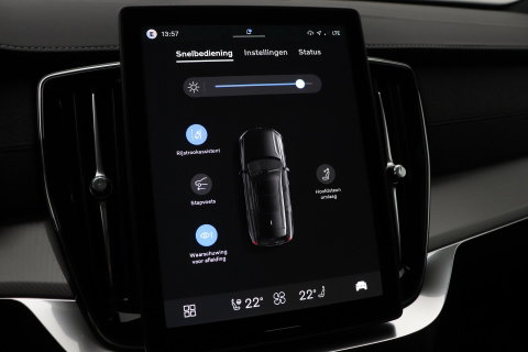 Volvo XC90 T8 Ultra Black Edition | Bowers&Wilkins | Luchtvering | Panoramadak | Trekhaak | 360° Camera | Massage | Stoelventilatie