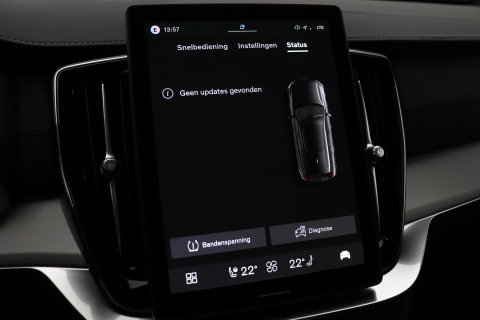Volvo XC90 T8 Ultra Black Edition | Bowers&Wilkins | Luchtvering | Panoramadak | Trekhaak | 360° Camera | Massage | Stoelventilatie