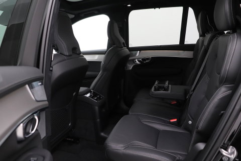Volvo XC90 T8 Ultra Black Edition | Bowers&Wilkins | Luchtvering | Panoramadak | Trekhaak | 360° Camera | Massage | Stoelventilatie