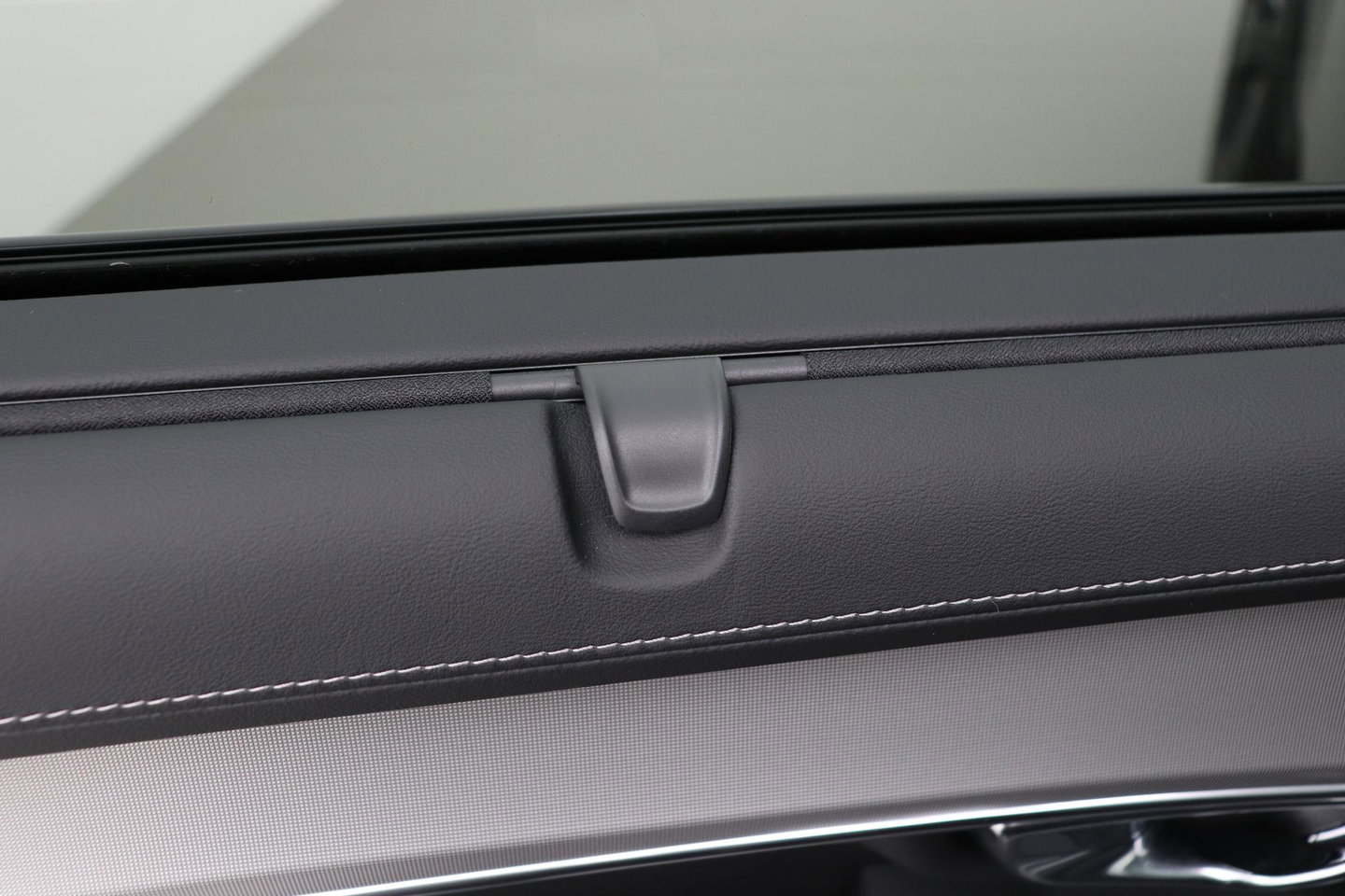 Volvo XC90 T8 Ultra Black Edition | Bowers&Wilkins | Luchtvering | Panoramadak | Trekhaak | 360° Camera | Massage | Stoelventilatie