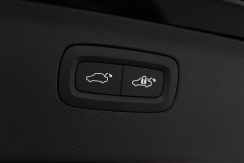 Volvo XC90 T8 Ultra Black Edition | Bowers&Wilkins | Luchtvering | Panoramadak | Trekhaak | 360° Camera | Massage | Stoelventilatie
