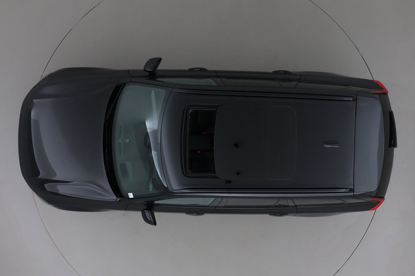 Volvo XC90 T8 Ultra Black Edition | Bowers&Wilkins | Luchtvering | Panoramadak | Trekhaak | 360° Camera | Massage | Stoelventilatie