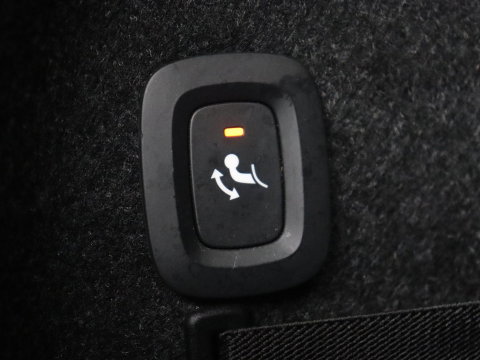 Polestar 2 Long Range Single Motor 78 kWh h | SOH 92,4% | Cruise control | Trekhaak | Stoelverwarming | Climate control | Camera | Park assist | Carplay | Elektrische achterklep