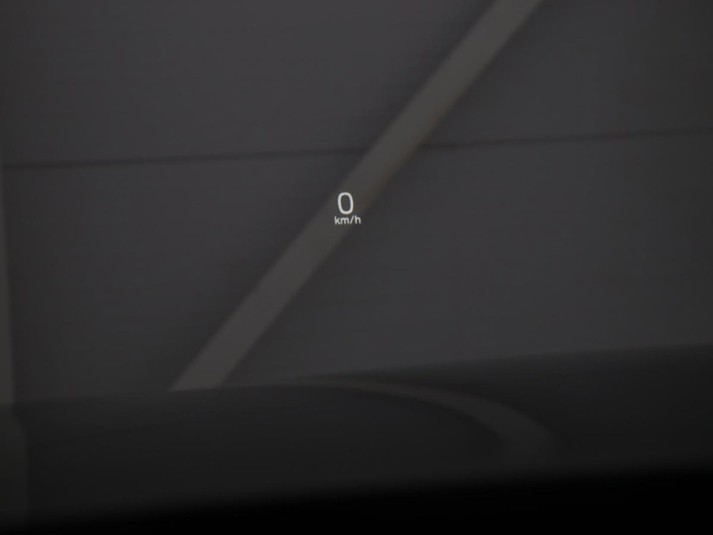Volvo V60 2.0 B3 Momentum Business | Panoramadak | Cruise control | Stuur/stoel verwarming | Trekhaak | Head-up | Harman/Kardon | Climate control | Camera | Park assist