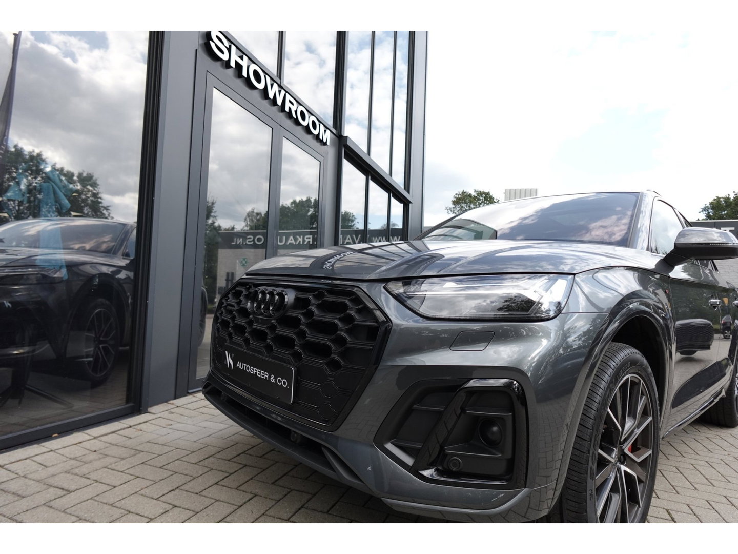 Audi Q5 50 TFSI e S edition PANO 360 KEYLESS