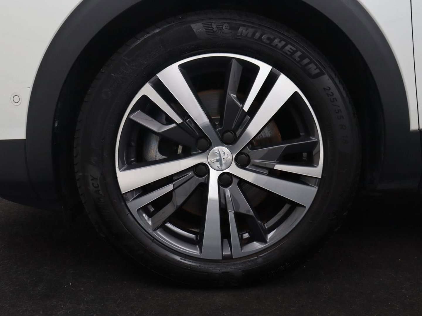 Peugeot 3008 1.6 HYbrid 225 Allure | SOH 97,8% | Half leder | Cruise control | Camera | Park assist | Carplay | Climate control | Full LED