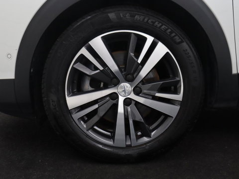 Peugeot 3008 1.6 HYbrid 225 Allure | SOH 97,8% | Half leder | Cruise control | Camera | Park assist | Carplay | Climate control | Full LED