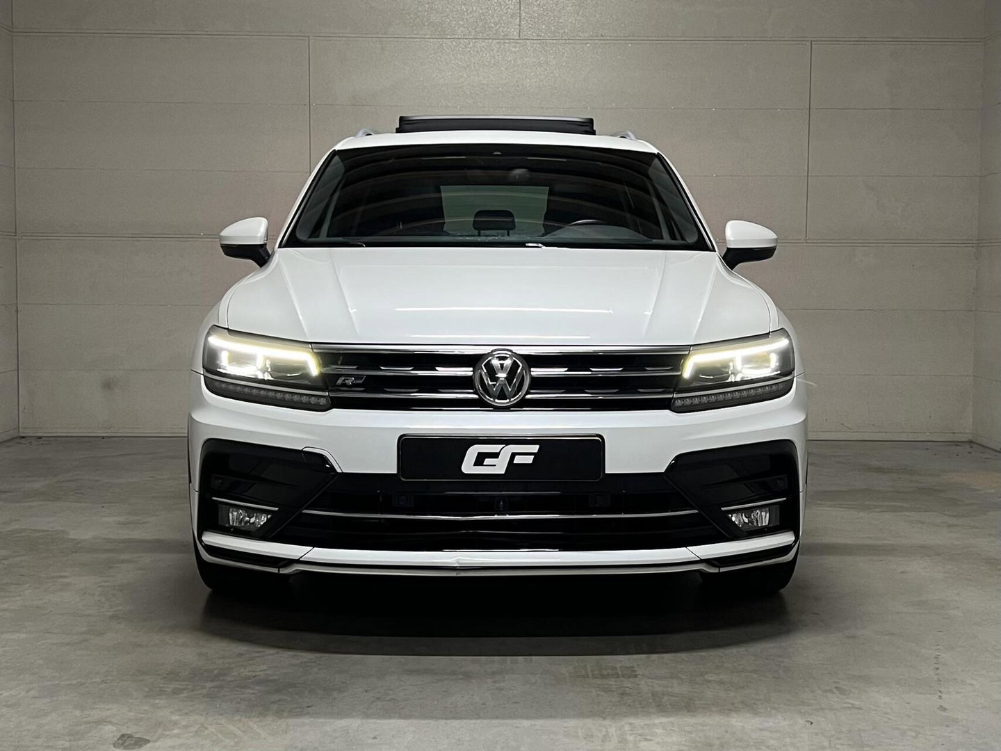 Volkswagen Tiguan 1.5 TSI R-Line Pano Virtual ACC NAP