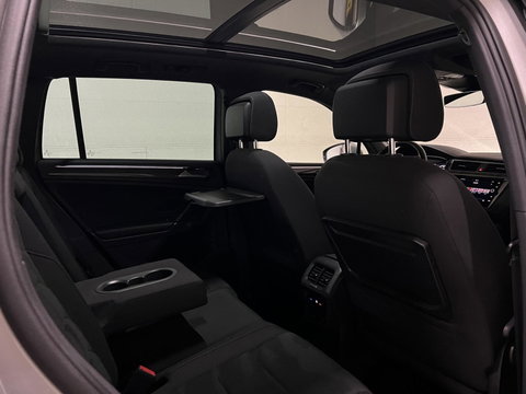 Volkswagen Tiguan 1.5 TSI R-Line Pano Virtual ACC NAP
