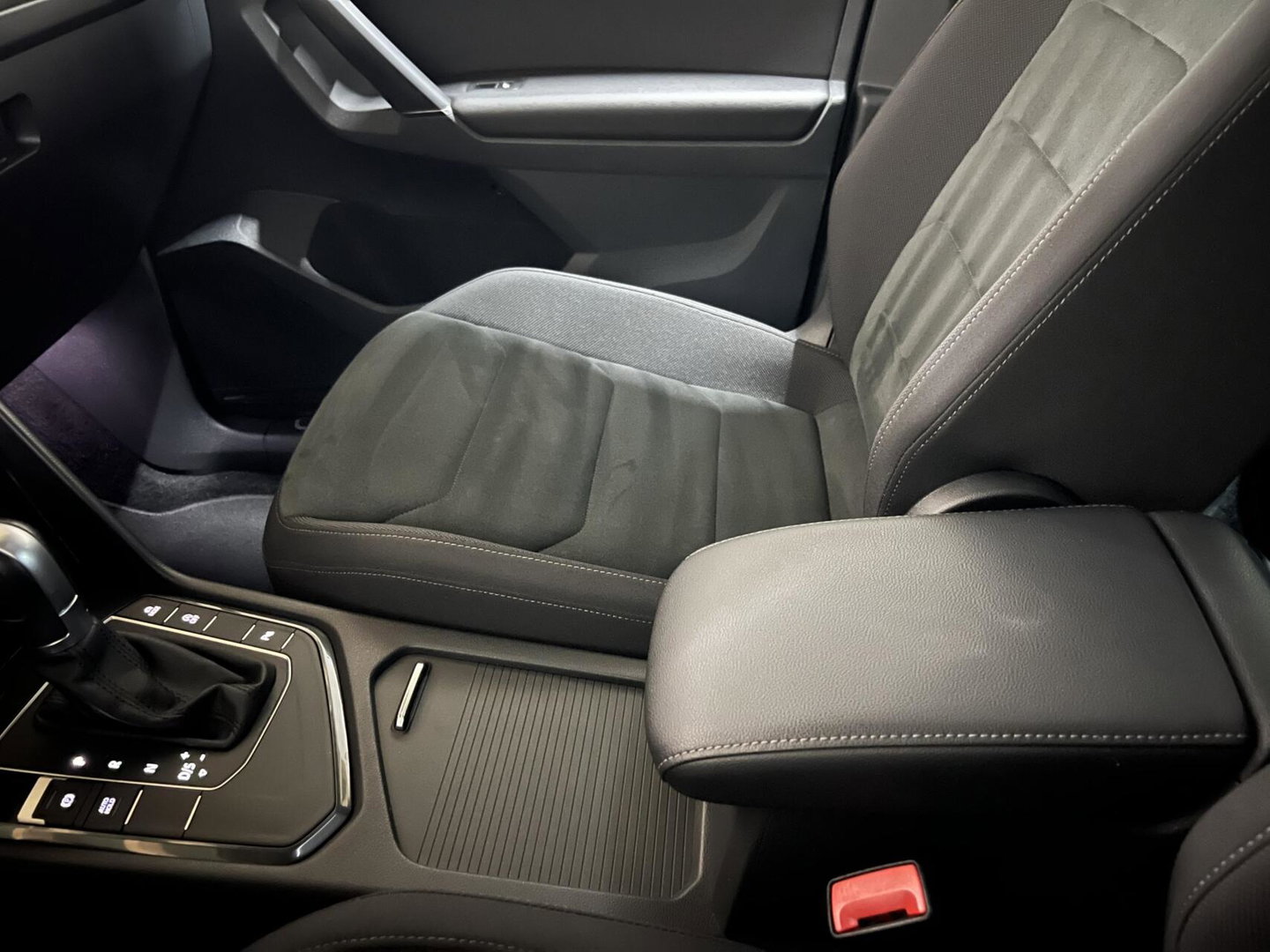 Volkswagen Tiguan 1.5 TSI R-Line Pano Virtual ACC NAP