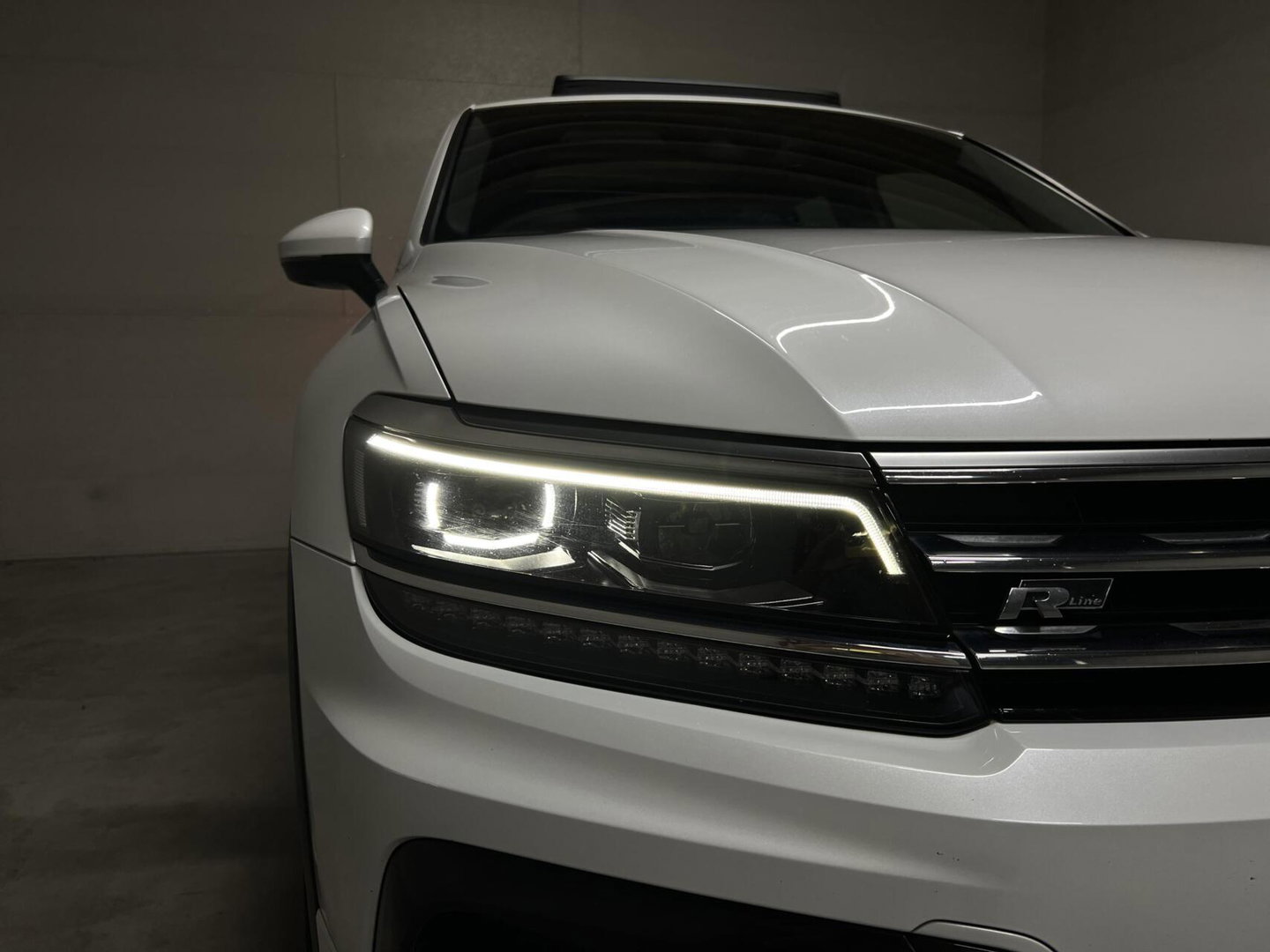 Volkswagen Tiguan 1.5 TSI R-Line Pano Virtual ACC NAP