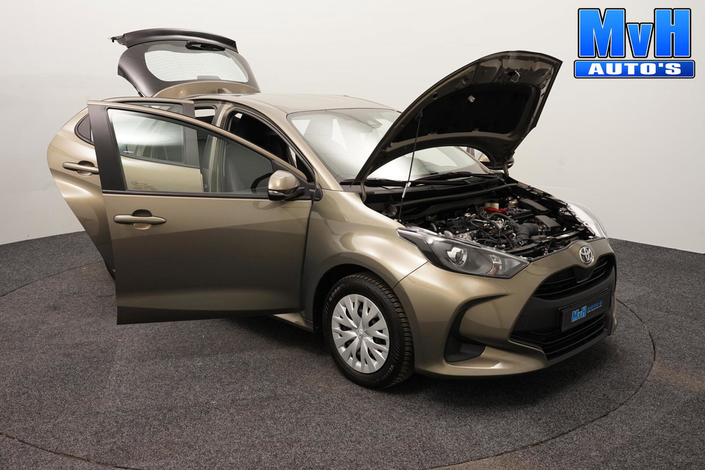 Toyota Yaris 1.5 VVT-i Active|CAMERA|ADAP.CRUISE|CARPLAY|NAP