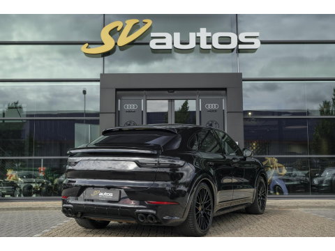 Porsche Cayenne Coupé 4.0 V8 Turbo S 680pk E-Hybrid Panoramadak *SOH 89%* Keramisch *BTW* Massage Trekhaak Stoelkoeling Luchtvering