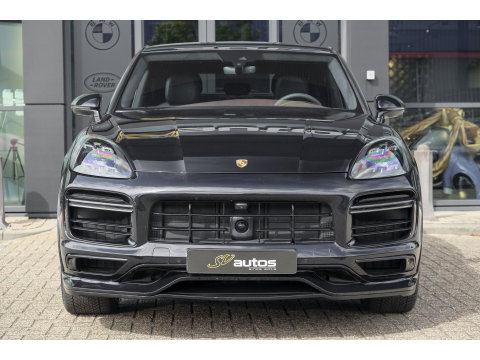 Porsche Cayenne Coupé 4.0 V8 Turbo S 680pk E-Hybrid Panoramadak *SOH 89%* Keramisch *BTW* Massage Trekhaak Stoelkoeling Luchtvering