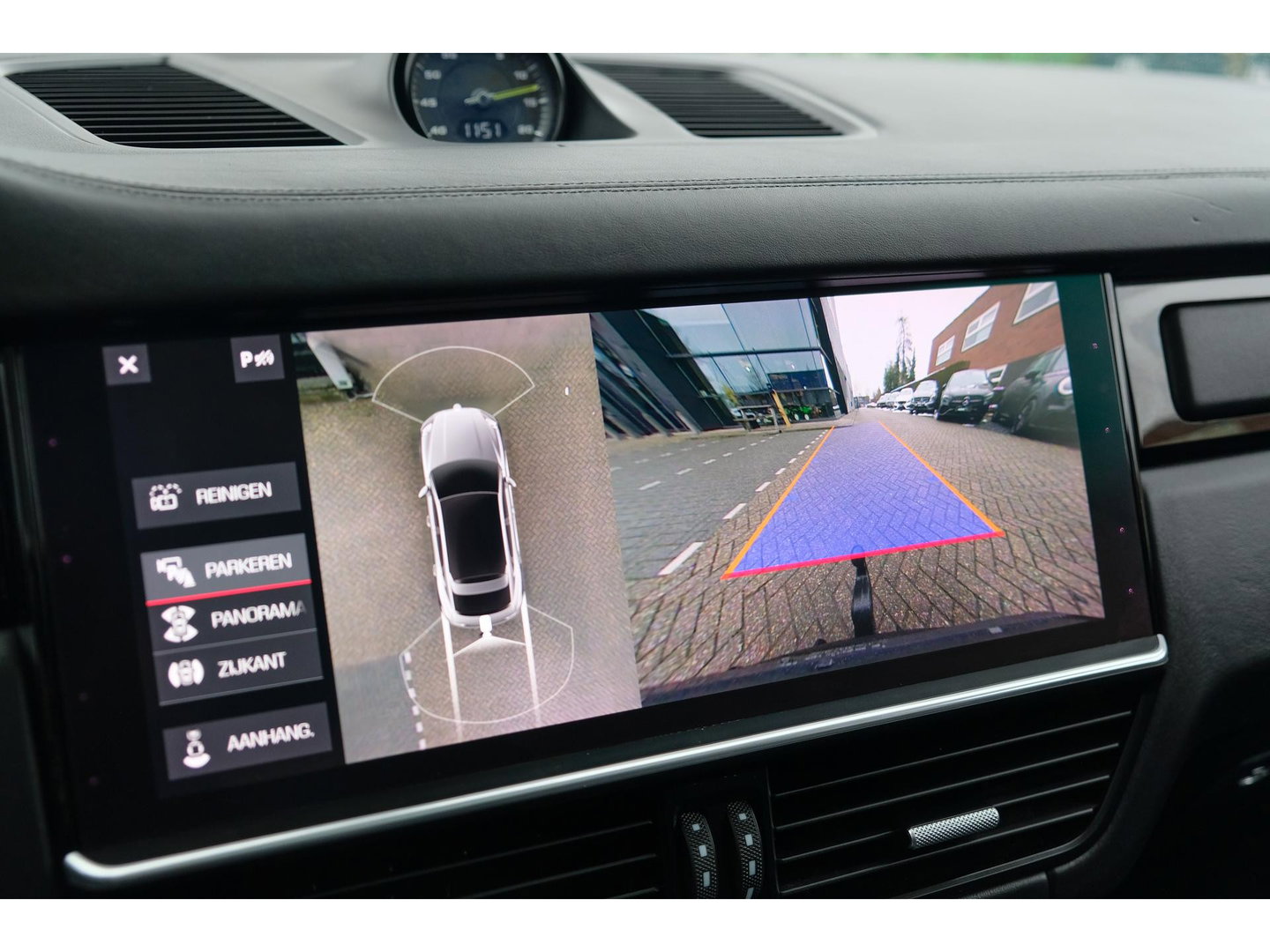 Porsche Cayenne Coupé 4.0 V8 Turbo S 680pk E-Hybrid Panoramadak *SOH 89%* Keramisch *BTW* Massage Trekhaak Stoelkoeling Luchtvering
