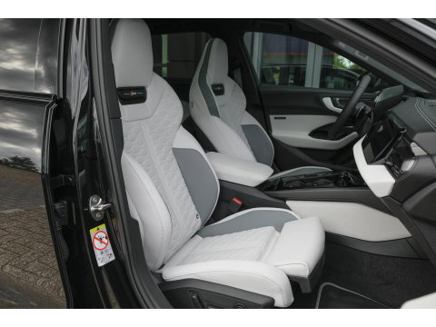 Audi RS5 Avant 2.9 V6 640pk e-Hybrid Panoramadak Keramisch Audi Exclusive Carbon pakket B&O Sportuitlaat VOL!!!