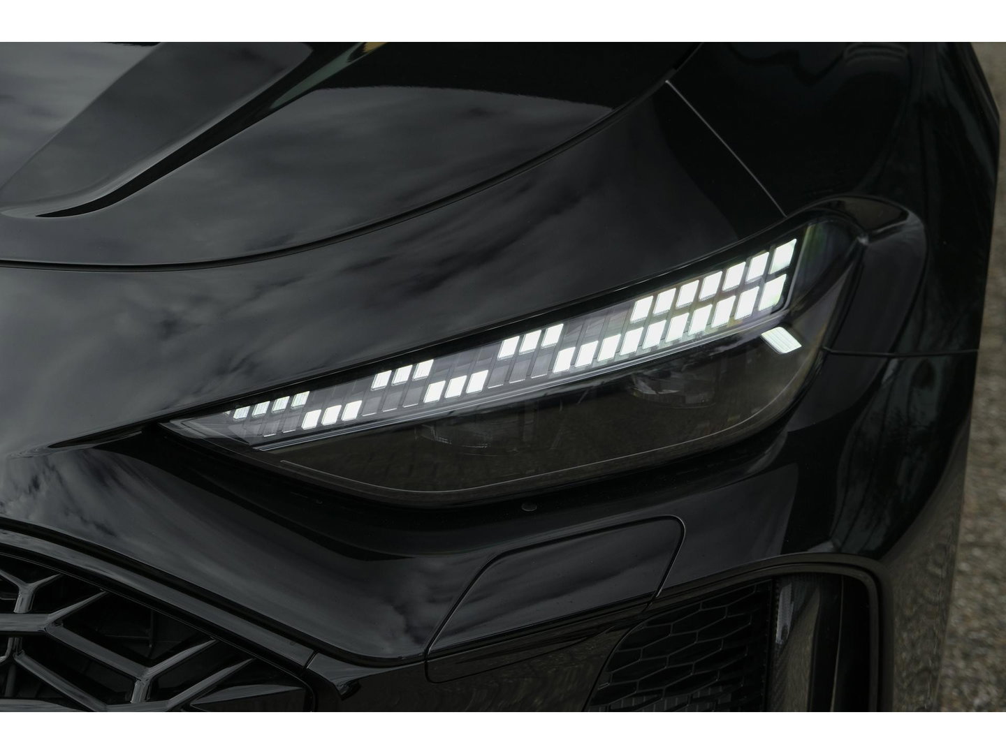Audi RS5 Avant 2.9 V6 640pk e-Hybrid Panoramadak Keramisch Audi Exclusive Carbon pakket B&O Sportuitlaat VOL!!!