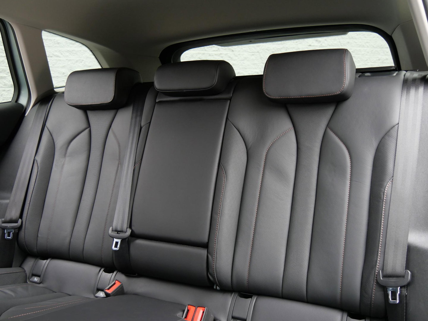 Škoda Enyaq iV 80 LEER/ ADAPTIVE CRUISE/ TREKHAAK/ BLINDSPOT/ ELEKT. STOEL/ SOH 90%