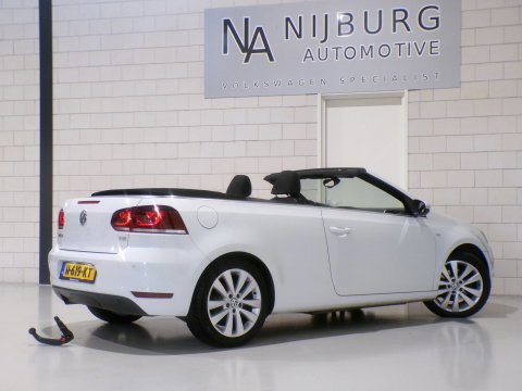 Volkswagen Golf Cabriolet 1.2 TSI Highline CUP Edition Apple-carplay Stoelverwarming Xenon-LED Parkeersensoren Trekhaak Garantie