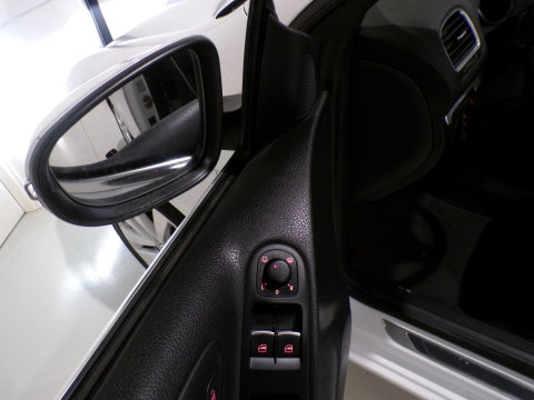 Volkswagen Golf Cabriolet 1.2 TSI Highline CUP Edition Apple-carplay Stoelverwarming Xenon-LED Parkeersensoren Trekhaak Garantie
